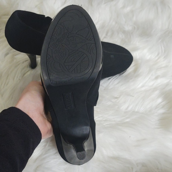 Unlisted Black slip on heels - Picture 8 of 13